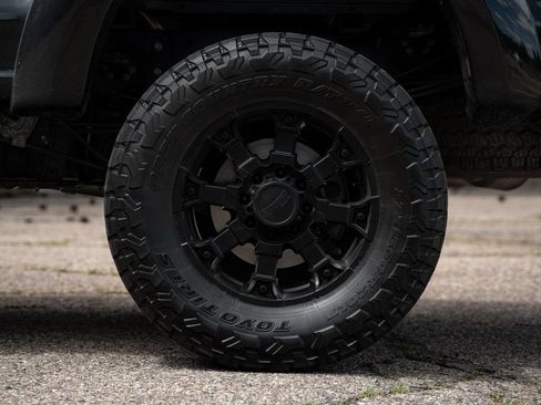 Used 2019 Ford F250 Lariat w/ Lariat Ultimate Package AWD/4WD image 10