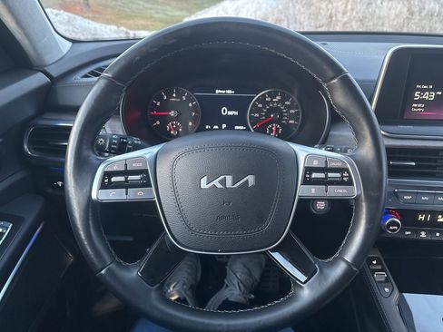 Used 2022 Kia Telluride SX image 19