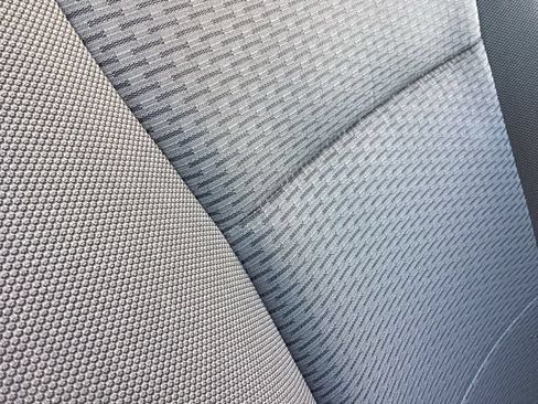 Used 2019 Ford F150 XLT w/ Equipment Group 302A Luxury AWD/4WD image 18