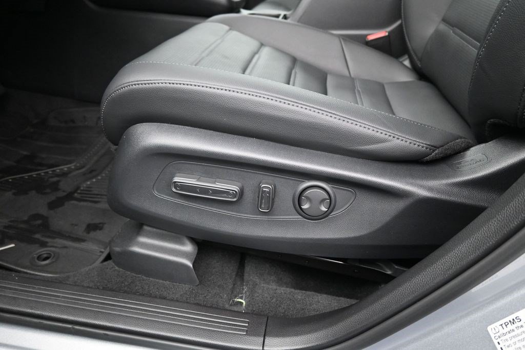 Used 2026 Honda CR-V EX-L image 23