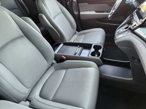 Used 2020 Honda Odyssey EX-L image 9