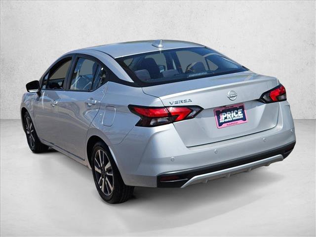 Used 2025 Nissan Versa SV FWD image 7