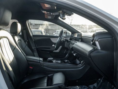 Used 2020 Mercedes-Benz A 220 4MATIC image 11