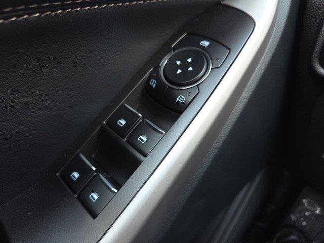 Certified 2024 Ford Explorer XLT RWD image 33
