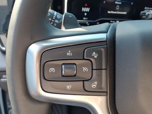 Used 2025 Chevrolet Silverado 1500 LT Trail Boss w/ LT Trail Boss Premium Package AWD/4WD image 15