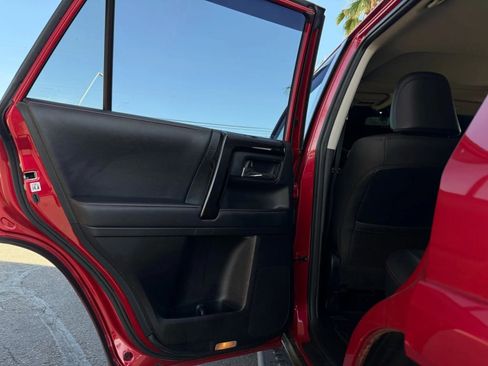 Used 2021 Toyota 4Runner TRD Off-Road Premium image 35