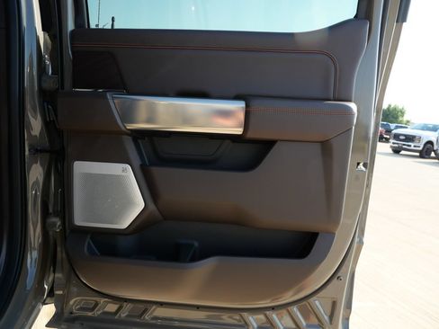 New 2026 Ford F350 King Ranch w/ Chrome Package AWD/4WD image 15