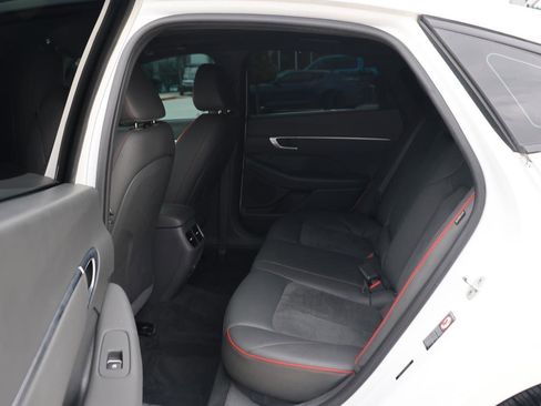 Used 2021 Hyundai Sonata SEL Plus w/ Tech Package image 19