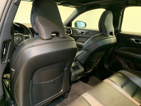 Used 2019 Volvo S60 T6 R-Design AWD/4WD image 35