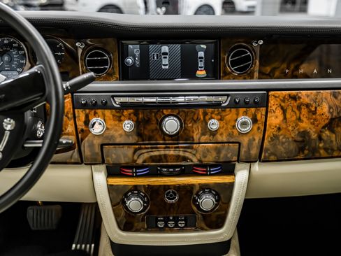 Used 2013 Rolls-Royce Phantom Sedan image 20
