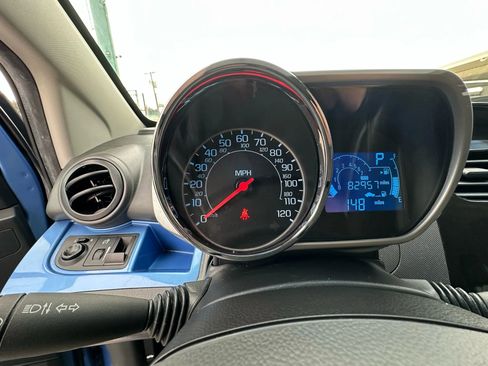 Used 2014 Chevrolet Spark LT image 27