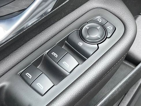 Used 2021 GMC Terrain SLE w/ Driver Convenience Package FWD image 14