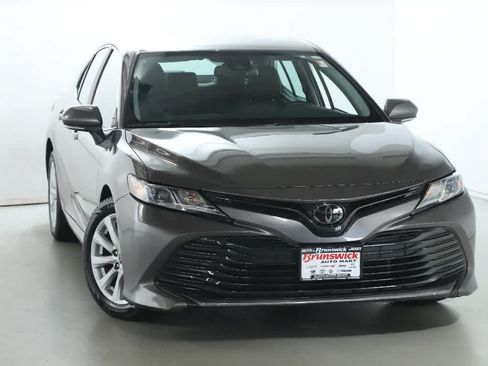 Certified 2019 Toyota Camry LE w/ Convenience Package FWD image 2