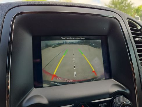 Used 2018 Dodge Durango GT RWD image 27