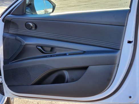 New 2026 Hyundai Elantra Sport image 13