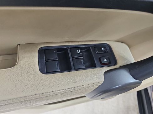 Used 2010 Honda CR-V EX-L image 32