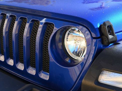 Used 2019 Jeep Wrangler Unlimited Sport S image 8