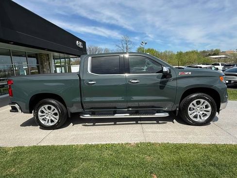 Used 2025 Chevrolet Silverado 1500 LTZ w/ LTZ Premium Package image 3
