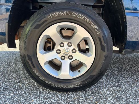 Used 2019 RAM 1500 Tradesman image 30