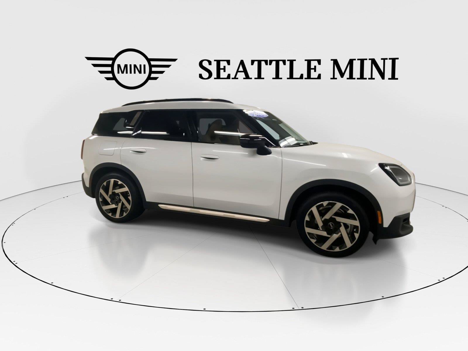 Used 2025 MINI Cooper Countryman SE w/ Comfort Package Max AWD/4WD image 13