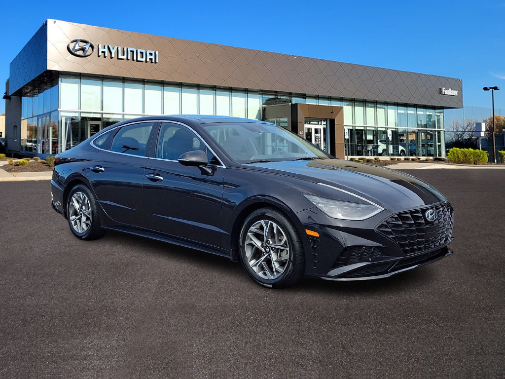 Certified 2023 Hyundai Sonata SEL w/ Convenience Package FWD image 1