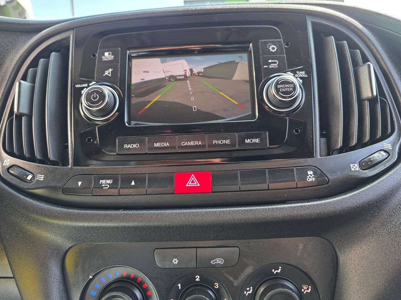 Used 2022 RAM ProMaster City Tradesman FWD image 9