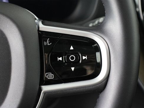 Used 2026 Volvo XC60 B5 Plus w/ Protection Package Premier image 11