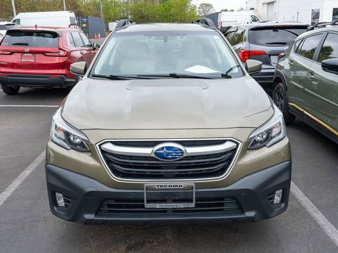 Used 2022 Subaru Outback Premium AWD/4WD image 2