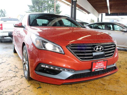 Used 2015 Hyundai Sonata Limited 2.0T image 8