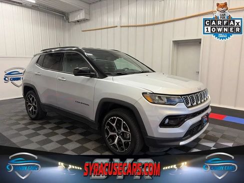 Used 2025 Jeep Compass Limited AWD/4WD image 1