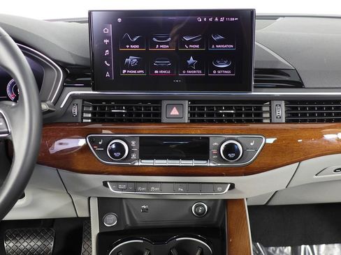Used 2022 Audi A4 2.0T Premium Plus w/ Premium Plus Package image 26