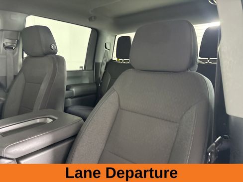 Used 2025 Chevrolet Silverado 2500 Custom w/ Custom Value Package image 11