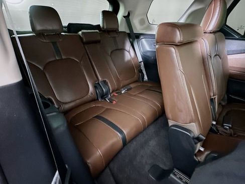 Certified 2025 Honda Pilot Elite image 10