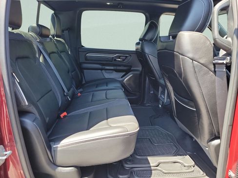 Used 2025 RAM 1500 Limited image 40