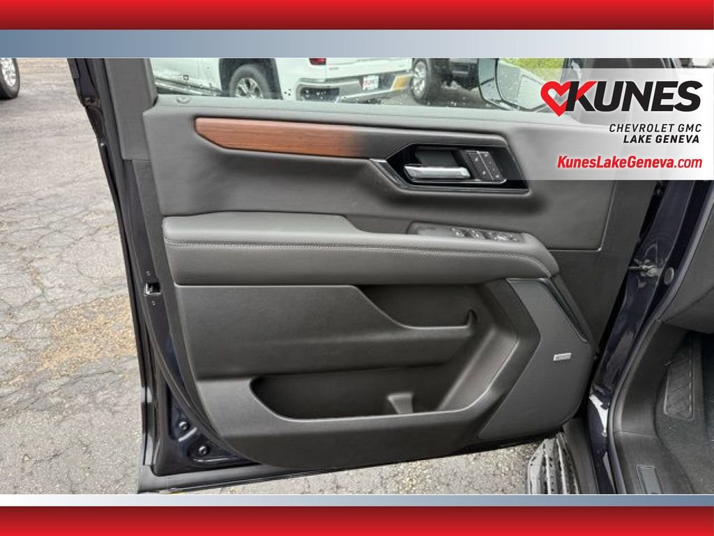 New 2026 GMC Yukon Denali AWD/4WD image 13
