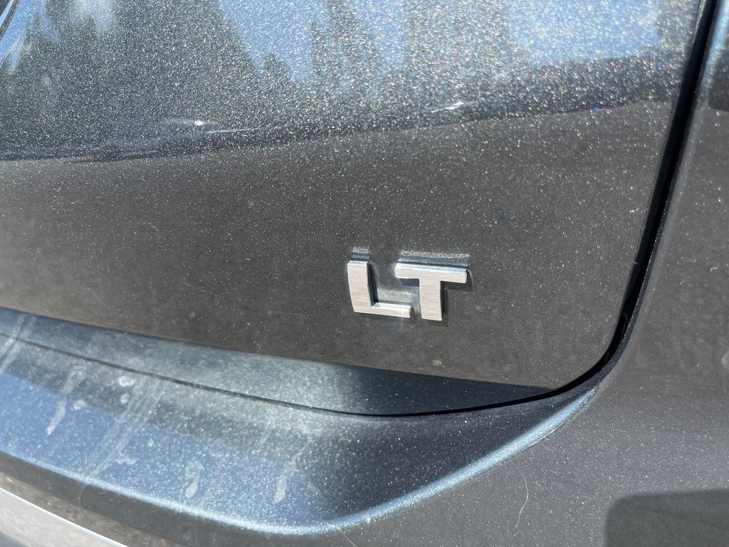 Used 2018 Chevrolet Equinox LT FWD image 43