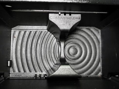 Used 2015 Ford Taurus Limited image 23