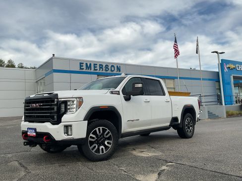 Used 2021 GMC Sierra 2500 AT4 w/ AT4 Premium Plus Package image 4