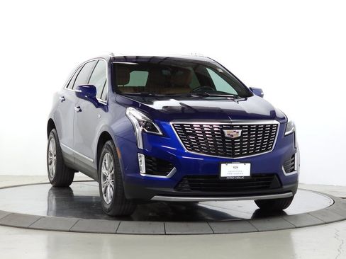 Certified 2023 Cadillac XT5 Premium Luxury w/ Technology Package AWD/4WD image 11