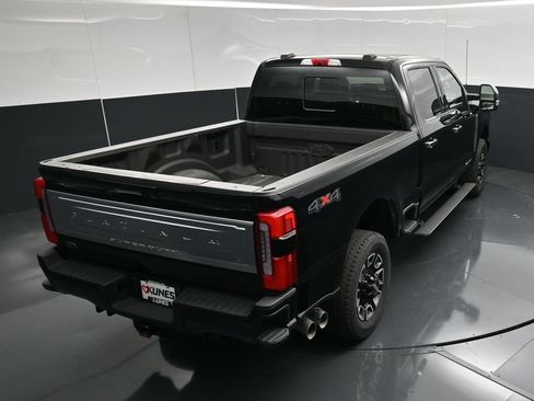 Used 2024 Ford F250 Platinum AWD/4WD image 46