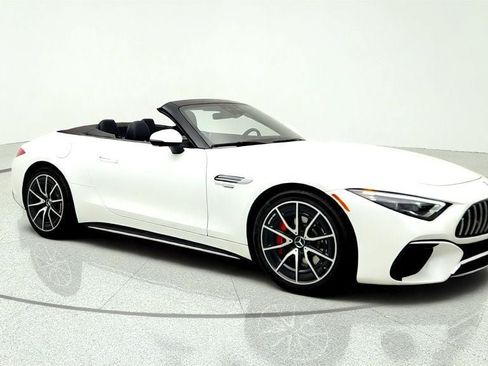 Used 2023 Mercedes-Benz SL 55 AMG 4MATIC image 3