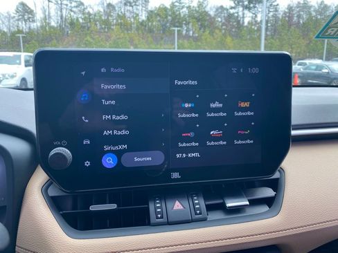 Used 2024 Toyota RAV4 Limited image 16