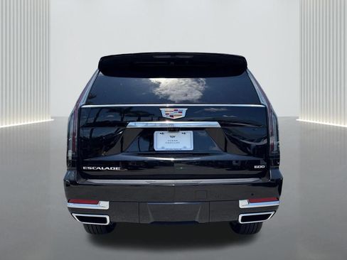 New 2026 Cadillac Escalade Luxury w/ Touring Package AWD/4WD image 6