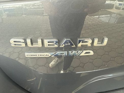 Used 2023 Subaru Forester Limited AWD/4WD image 10