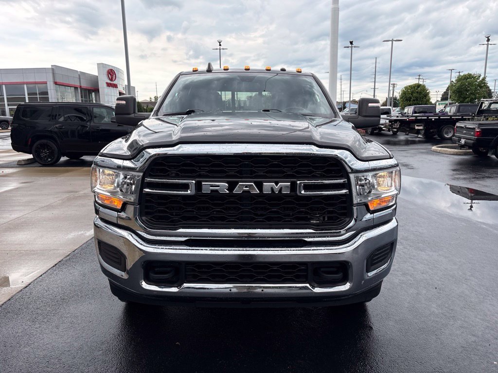 Used 2024 RAM 2500 Tradesman w/ Chrome Appearance Group AWD/4WD image 8
