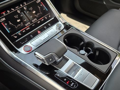 New 2026 Audi SQ7 Prestige AWD/4WD image 24