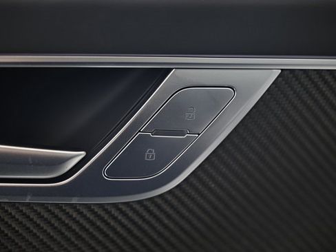 New 2025 Audi RS 6 performance image 17