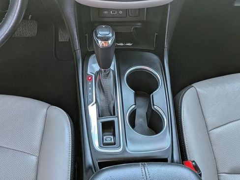 Used 2019 Chevrolet Equinox Premier image 21