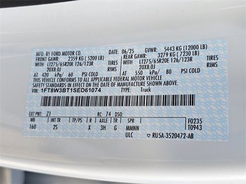 New 2025 Ford F350 XLT w/ Black Appearance Package image 30