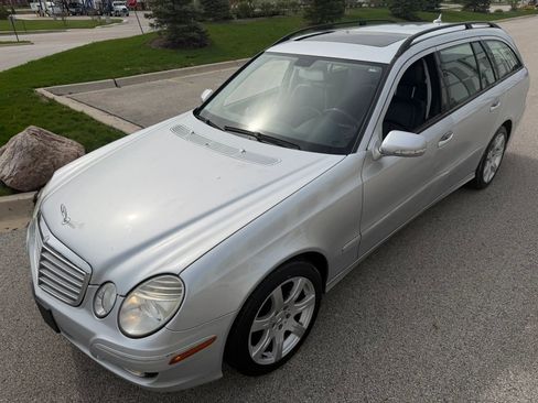 Used 2007 Mercedes-Benz E 350 4MATIC Wagon image 2